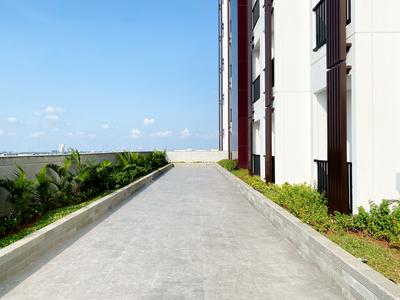 Apartemen Cleon Park - Spacious and Homey Studio at Cleon Park Apartment By Travelio