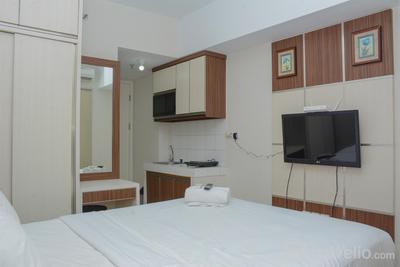 Comfort Studio at Springlake Summarecon Apartment By Travelio