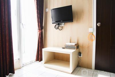 Apartemen Mutiara Bekasi - Pool View 2BR Mutiara Bekasi Apartment By Travelio