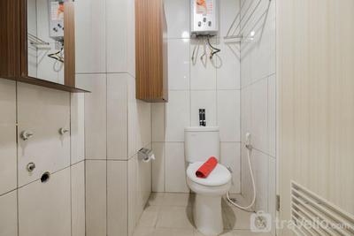 Apartemen Grand Kamala Lagoon - Homey Studio Room at Grand Kamala Lagoon Apartment By Travelio