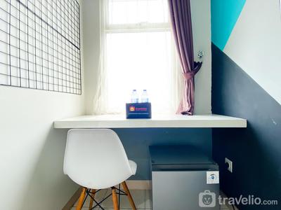 Apartemen Springlake Summarecon Bekasi - Modern and Nice Studio at Springlake Summarecon Bekasi Apartment By Travelio